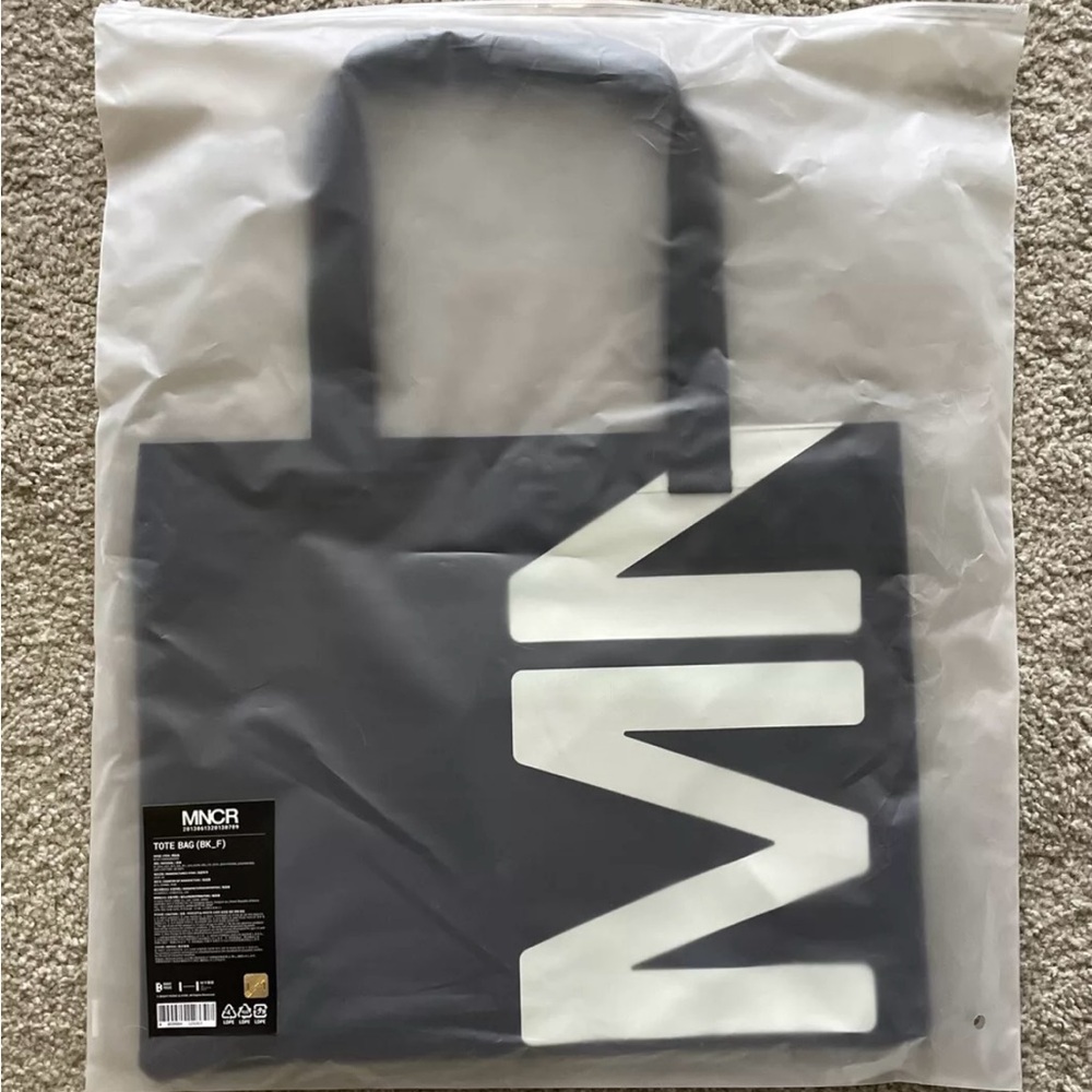 BTS Monochrome Pop Up Tote Bag (BK_F) Brand New